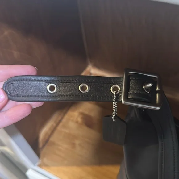 Vintage Coach Legacy Hobo (style 9148) - Picture 3 of 9